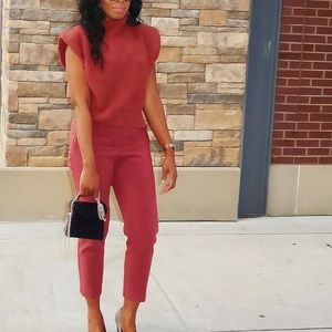 Zara highwaist  pants in small.